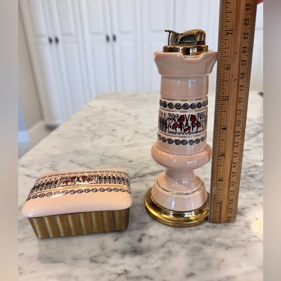 Vintage 1956 Evans Castle Chessman Table Lighter w/ Accessory Box Ashtray Holder - Picture 10 of 11
